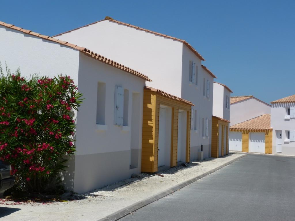 Residence Odalys Le Village Des Amareyeurs Le Château-dʼOléron Exteriér fotografie