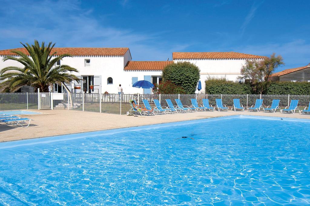 Residence Odalys Le Village Des Amareyeurs Le Château-dʼOléron Exteriér fotografie