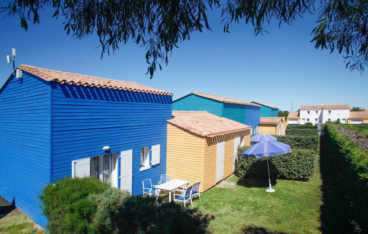 Residence Odalys Le Village Des Amareyeurs Le Château-dʼOléron Exteriér fotografie